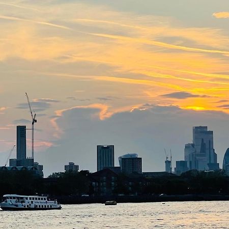 Riverside Premium Double Room Garden View E14 London Exteriör bild