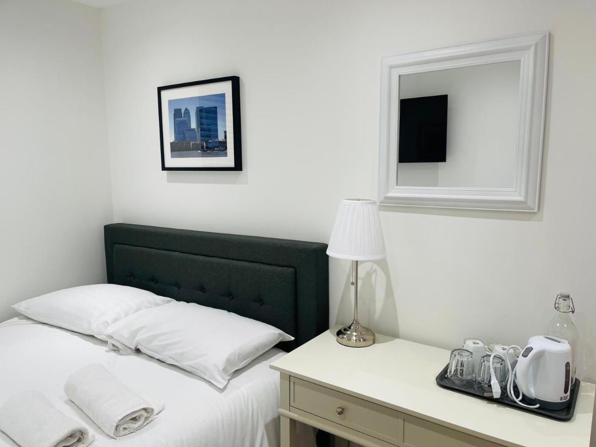Riverside Premium Double Room Garden View E14 London Exteriör bild