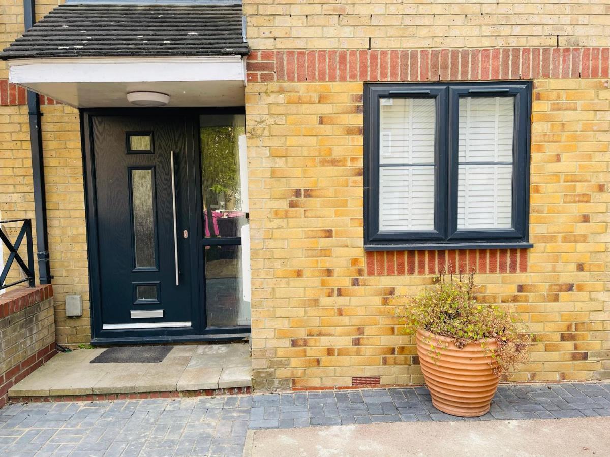 Riverside Premium Double Room Garden View E14 London Exteriör bild